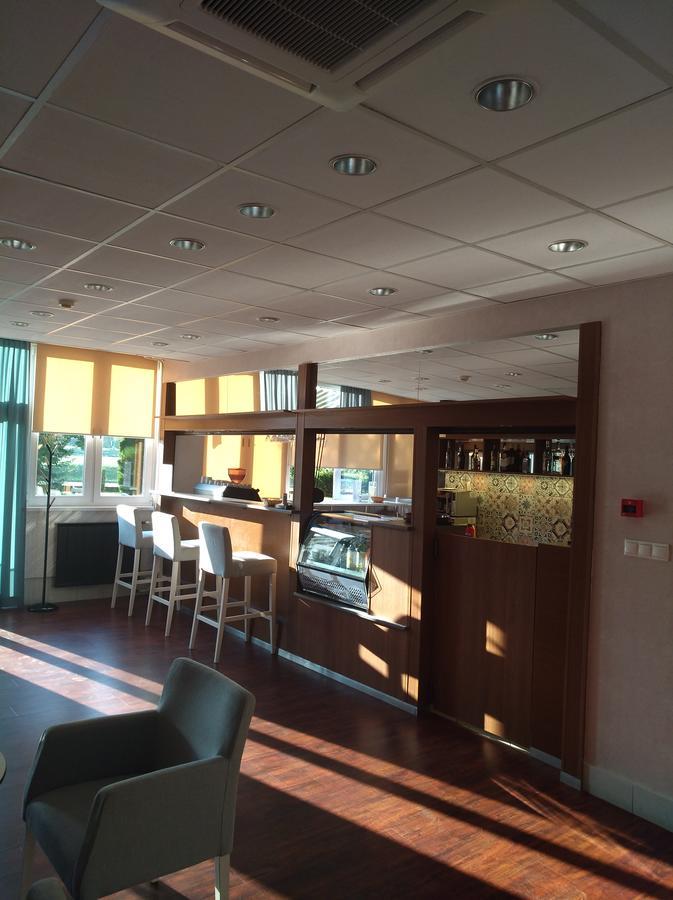 Otp Hotel Budapest Bagian luar foto
