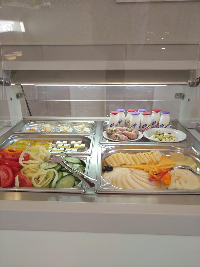 Otp Hotel Budapest Bagian luar foto