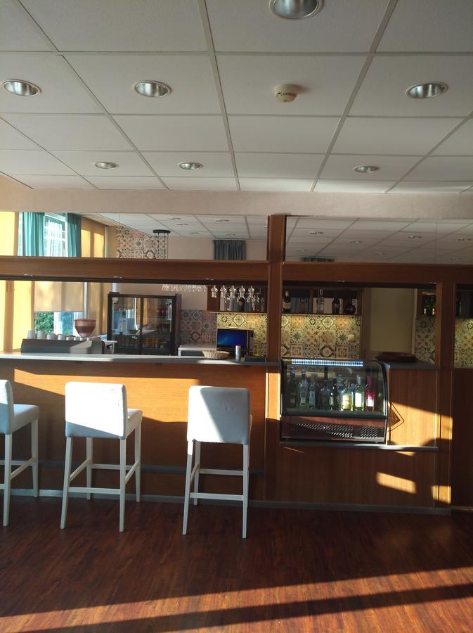 Otp Hotel Budapest Bagian luar foto